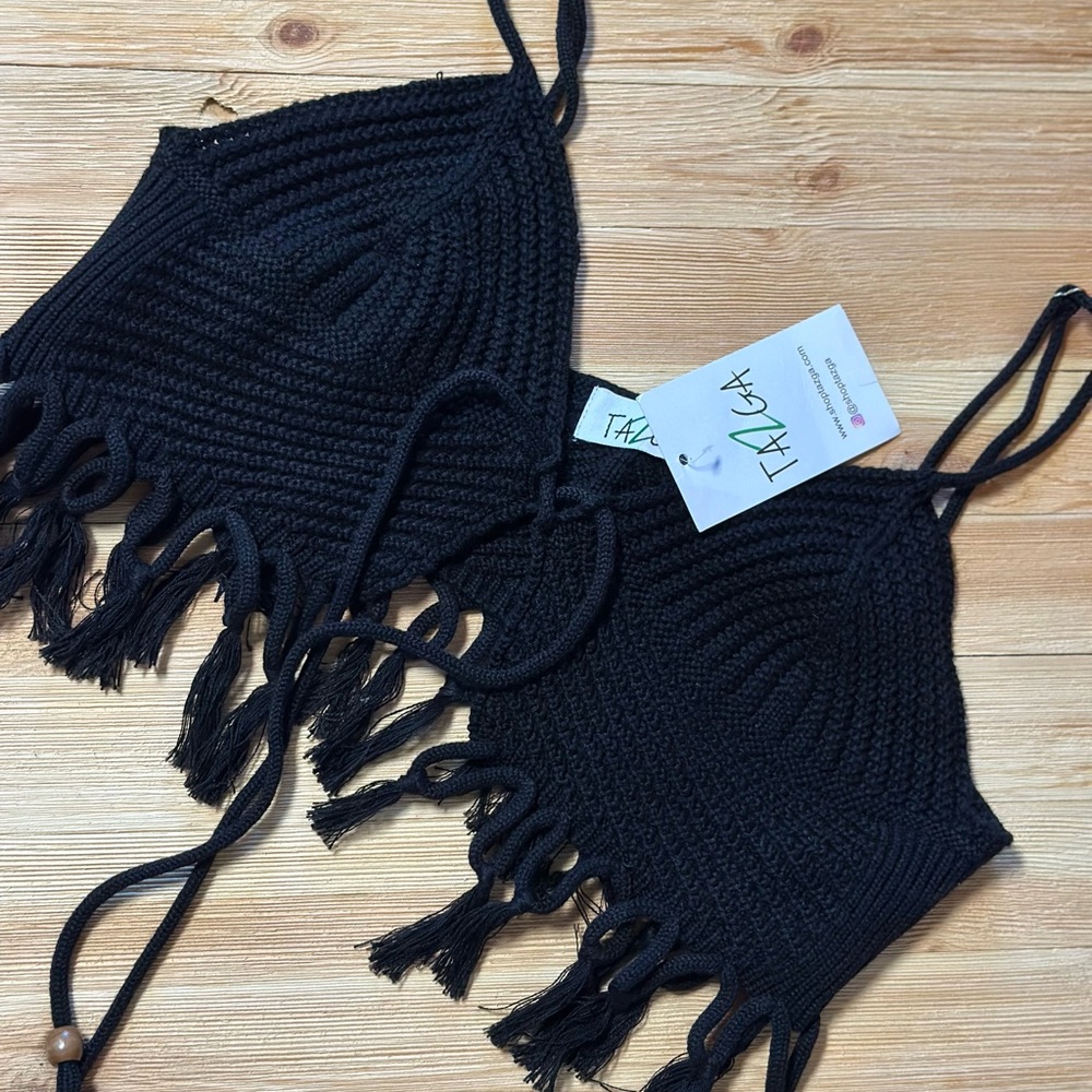 Stylish Black Crochet Fringe Crop Top